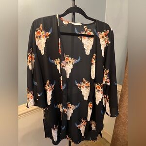 Altar'd State Black bull skull medium Floral Kimono cardigan camisole boho
